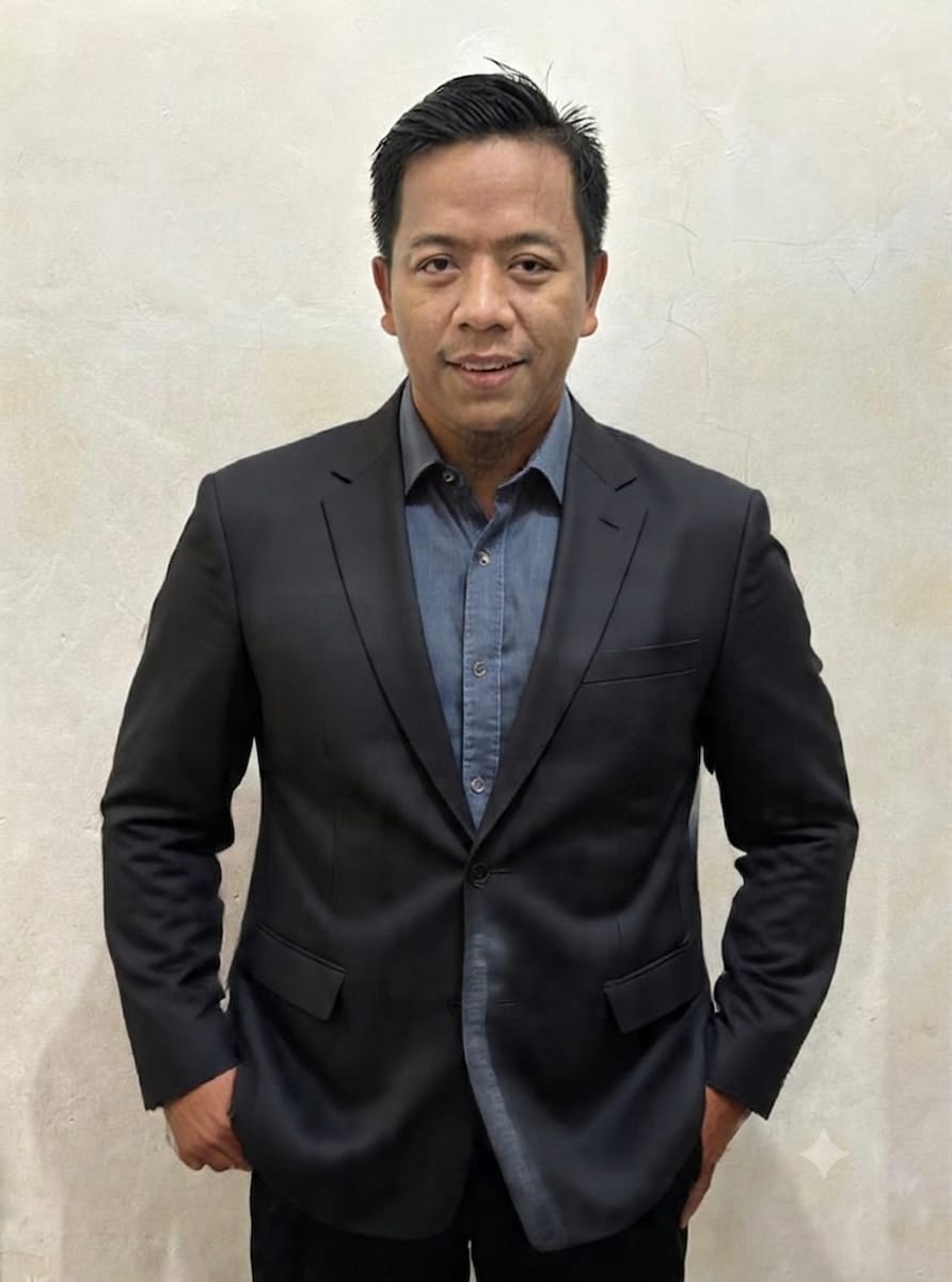 Agus Waluyo — Direktur